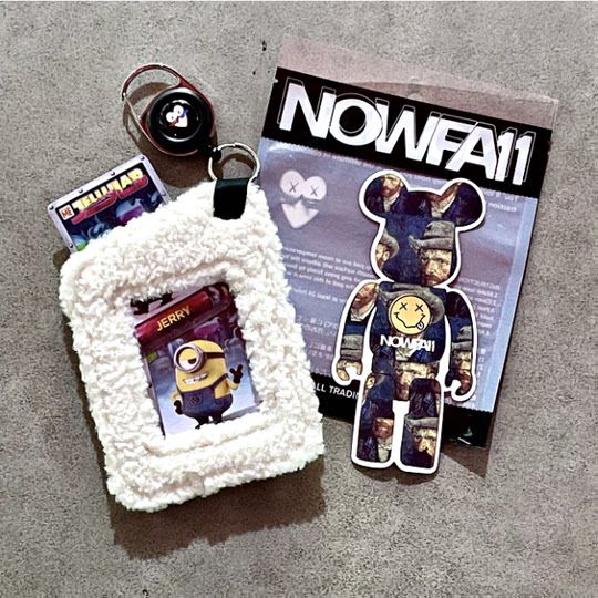 Japanese ski card holder pull card holder