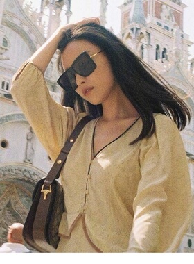 Gucci古驰倪妮何穗方形太阳眼镜