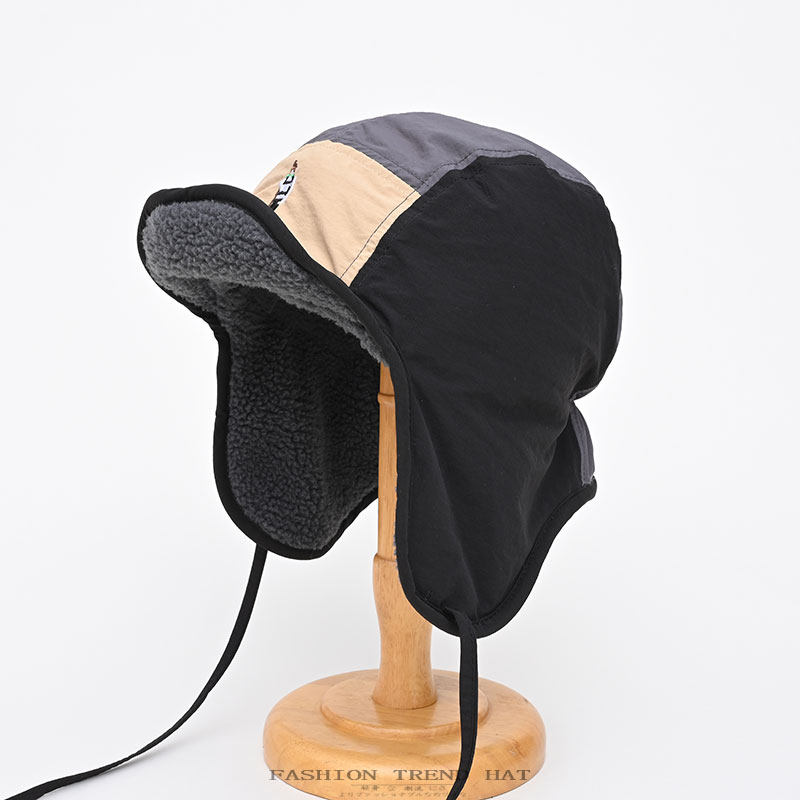 Korean version of the pilot hat for men and women in autumn and winter, thickened and warm Lei Feng hat, cycling helmet, inner liner, ear protection hat