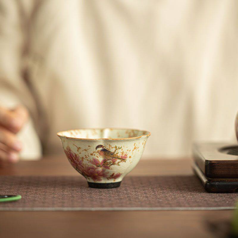 ZHG. Jingdezhen student master cup ceramic tea cup Kung Fu tea set tea cup underglaze color flower mouth household single cup