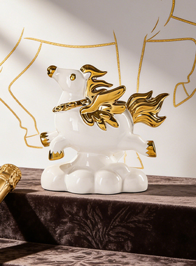 2026马年马上有钱金色陶瓷摆件