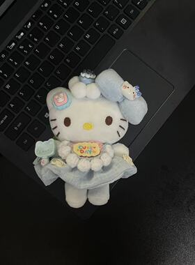 正版小蛋糕HelloKitty蓝色送礼包挂件毛绒公仔玩偶礼物女闺蜜可爱