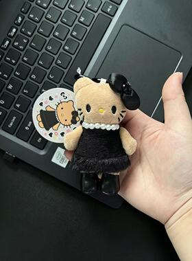 正版复古风黑皮HelloKitty毛绒挂件爱心扣贵妇珍珠小黑裙KT背包