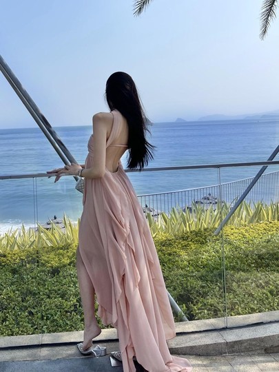 Halter neck strapless backless irregular chiffon dress