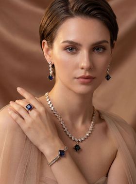 法式轻奢首饰四件套耳环吊坠锆石项链饰品宝蓝色方块时尚新娘配饰