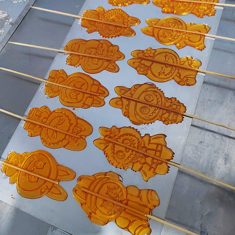 成品手工糖画新品哪吒拉布布麦芽糖糖人儿童大小号棒棒糖批发摆摊,淘宝优惠券,粉丝福利购,淘宝优惠卷