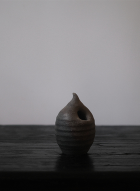 「97 Crafts」日本陶艺 挂花器