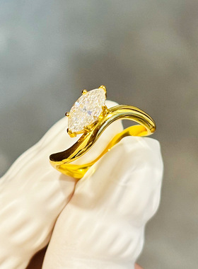 一克拉马眼莫桑石纯银女士戒指