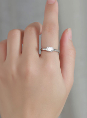 祖母绿莫桑钻单钻纯银戒指