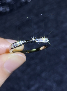 S925纯银莫桑钻女士简约戒指