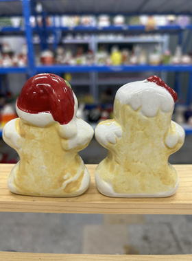 一对姜饼人磕碰染色微瑕完美慎拍圣诞节装饰手绘姜饼人陶瓷小摆件