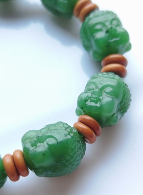 天然和田碧玉菠菜绿佛头手串