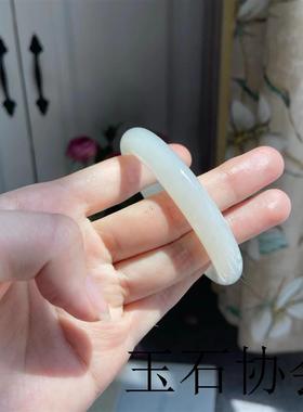 和田玉手镯女款精选胖圆条新疆羊脂白玉金丝玉镯美人条手饰品送礼