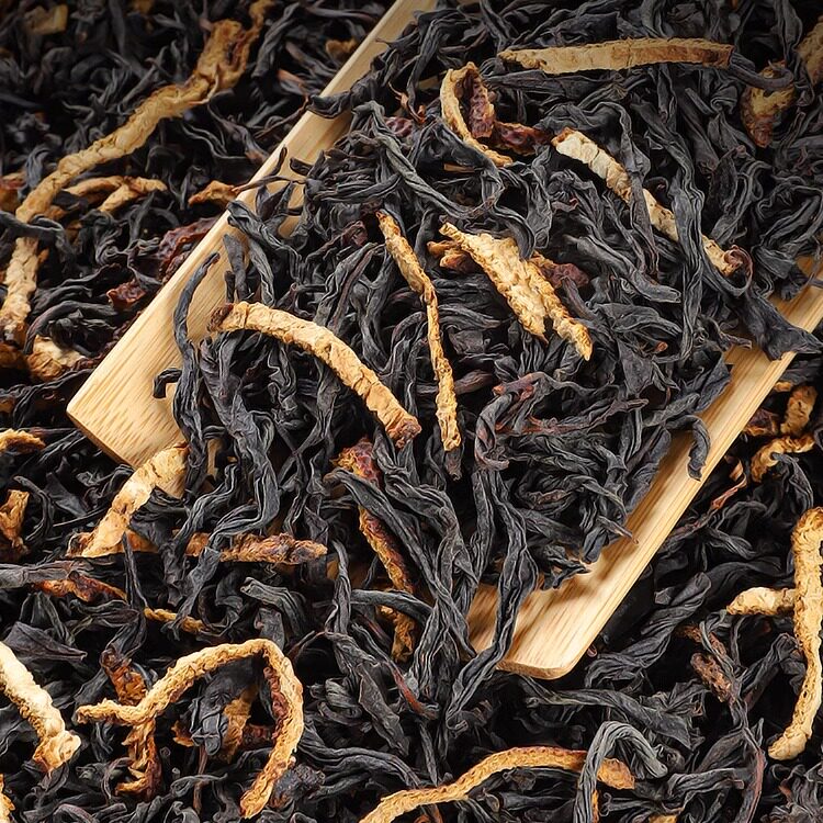 冻顶乌龙茶：山间茶香的独特魅力