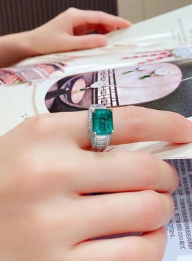 彩宝绿祖母宝石微镶满钻戒指女奢华时尚个性高级感食指戒气质精致