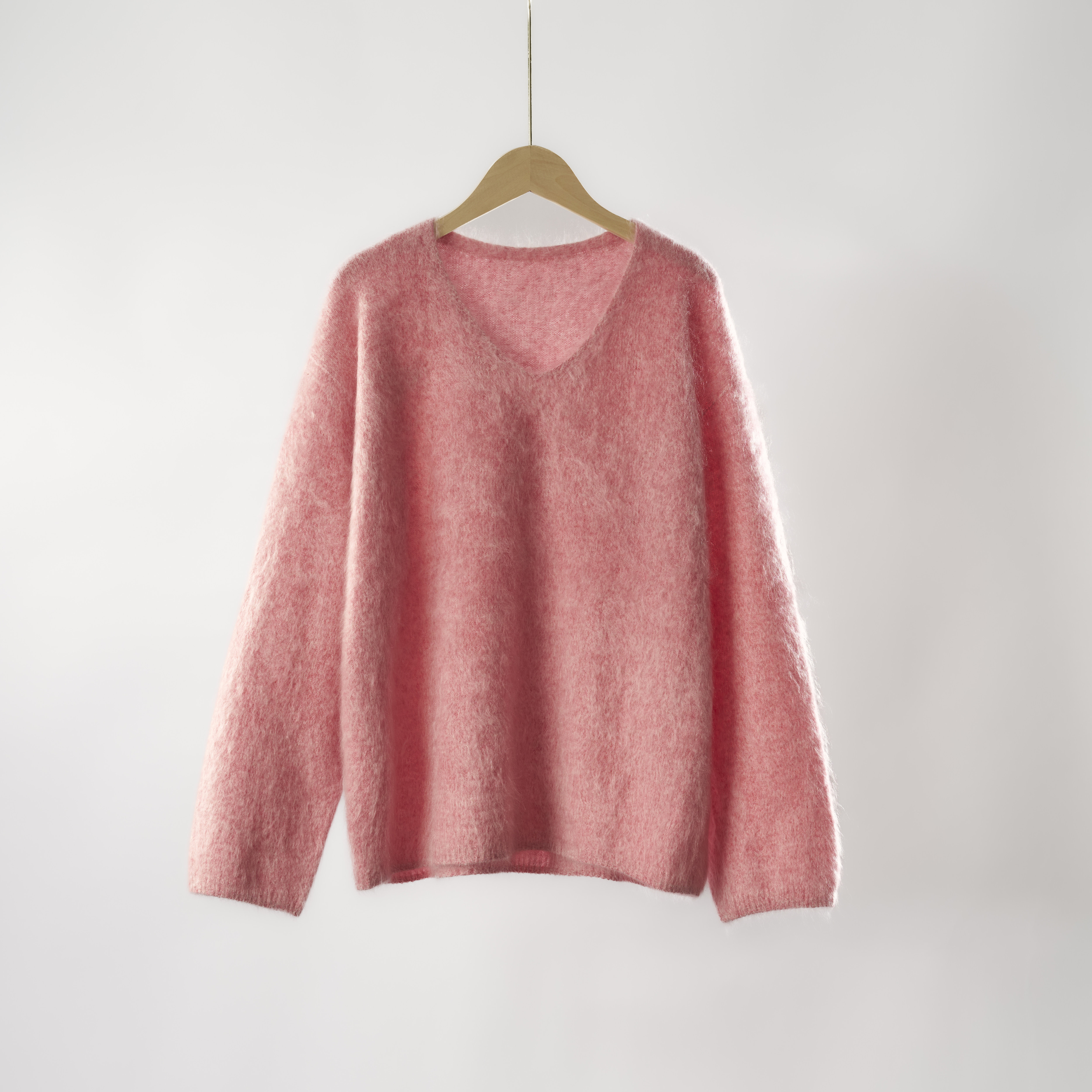 【极光衫2号-美鹿莎专属】三股花纱！纯山羊绒拉绒V领套头衫8515,淘宝优惠券,粉丝福利购,淘宝优惠卷