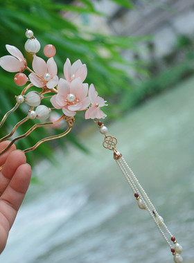 幽澜阁U形簪莲花新娘流苏发钗