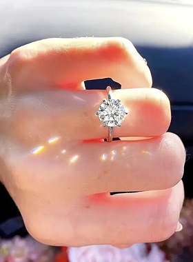 莫桑石六爪戒指女轻奢高级感