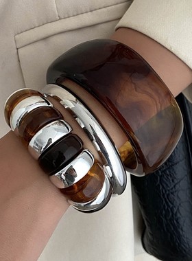 欧美手饰个性不规则宽版夸张镯子新款树脂晕染百搭组合手镯女