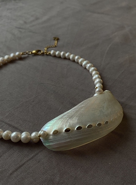 2025年新款欧美ins夸张天然贝壳撞色拼接锁骨链海洋风情项链海螺