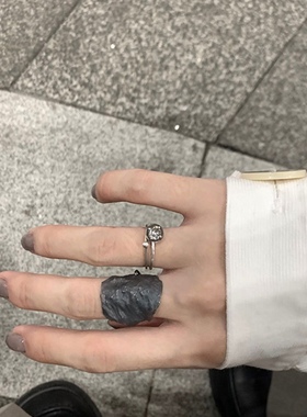 暗黑风系列玫瑰花瓣肌理链条元素复古戒指 黑白两色镀银戒指