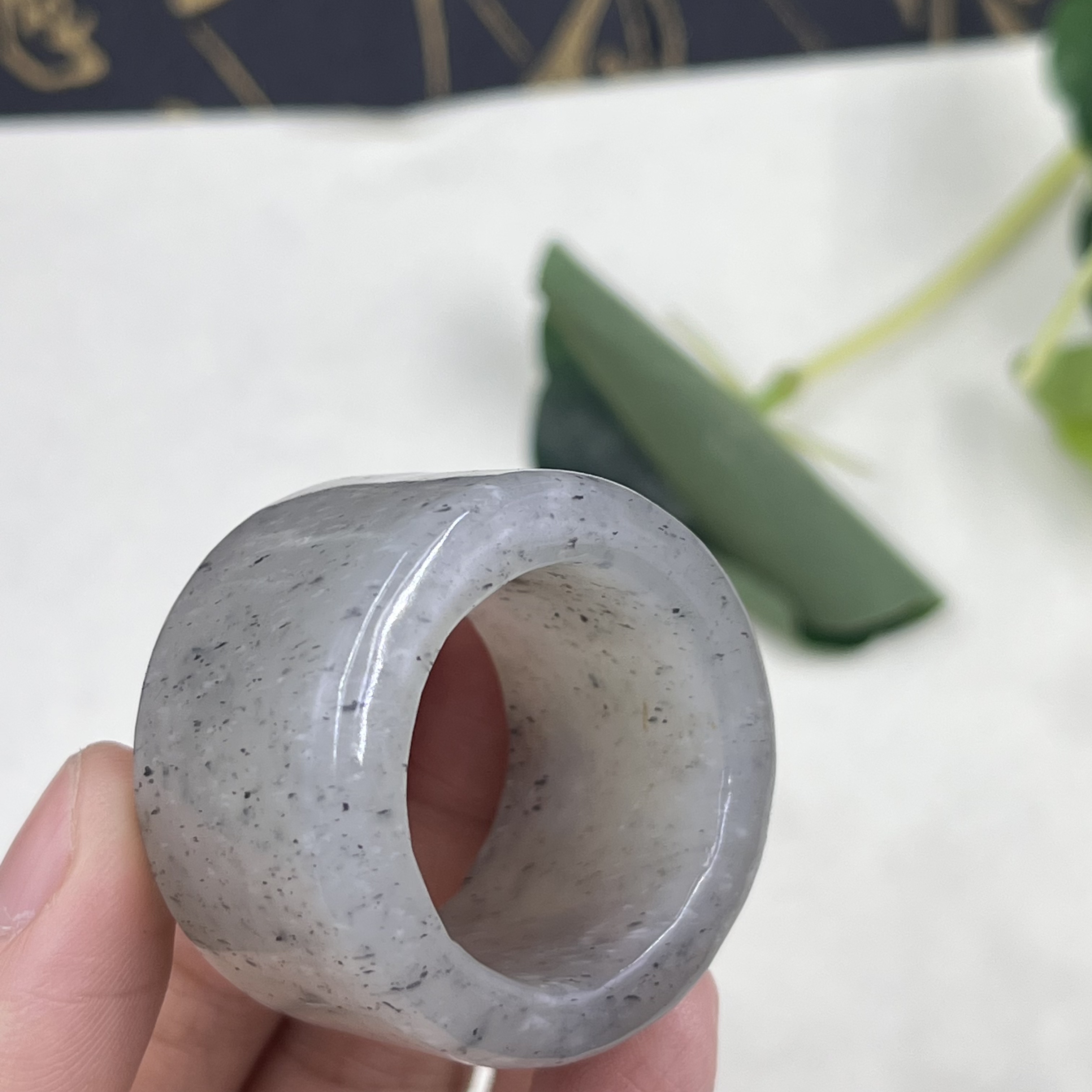 With certificate, Xinjiang Hotan jade dot ink blue and white seed ring ring, 23-finger ring, ring ring, free shipping
