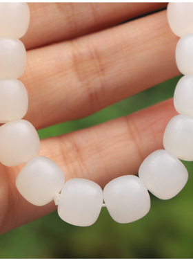 青海料羊脂白玉老型珠手链