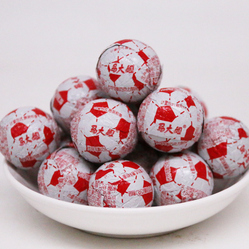 马大姐足球形状巧克力糖果500克巧克力豆年货喜糖果（代可可脂）,淘宝优惠券,粉丝福利购,淘宝优惠卷