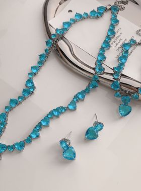 复古宝石蓝色金吊坠女