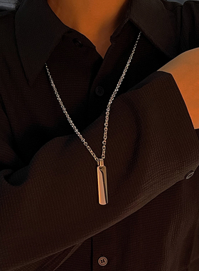 男女钛钢情侣刻字吊坠项链