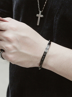 欧美风莫比乌斯刻字百搭钛钢手环