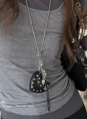 甜酷皮质爱心项链女款小众锁骨链