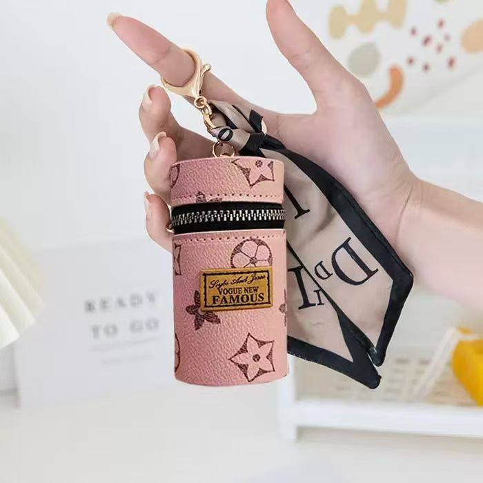 创意皮革老花水桶口红包钥匙扣女精致汽车钥匙挂件包包挂饰钥匙链,淘宝优惠券,粉丝福利购,淘宝优惠卷