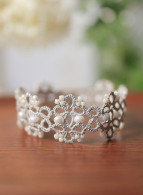 手工蕾丝梭编四叶草手链小红书同款成品小众手链