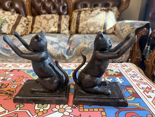 出口欧美铸铁马头书档书房书架书档摆件