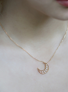 纯银女镂空月亮项链闪耀太阳