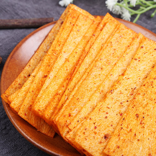 烤鹅皮味辣条李碧波零食麻辣儿时包邮小时候的童年记忆老式麻辣片 - 图2
