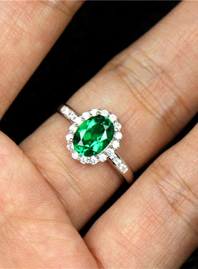 设计款克拉925纯银祖母绿戒指