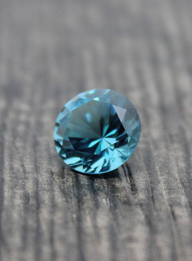 皇家伦敦蓝宝石裸石戒面荧光色