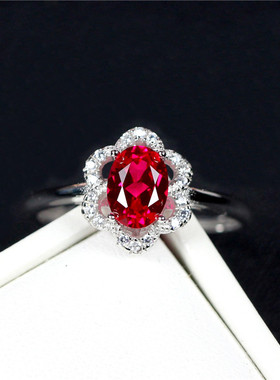 缅甸红宝石女戒指单个花瓣红色