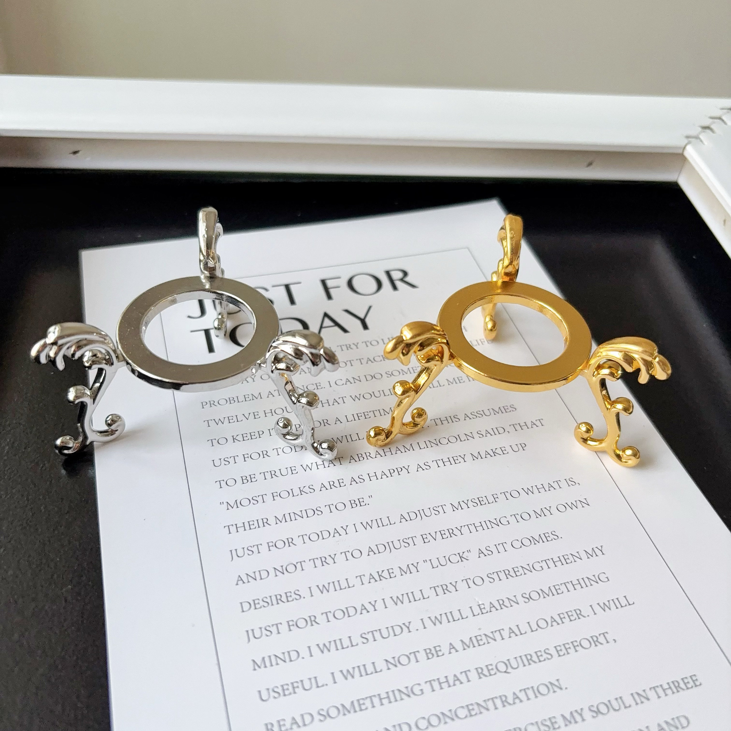 金属水晶球底座圆球原石时尚摆件合金支架海浪经典镀金银三角支架,淘宝优惠券,粉丝福利购,淘宝优惠卷