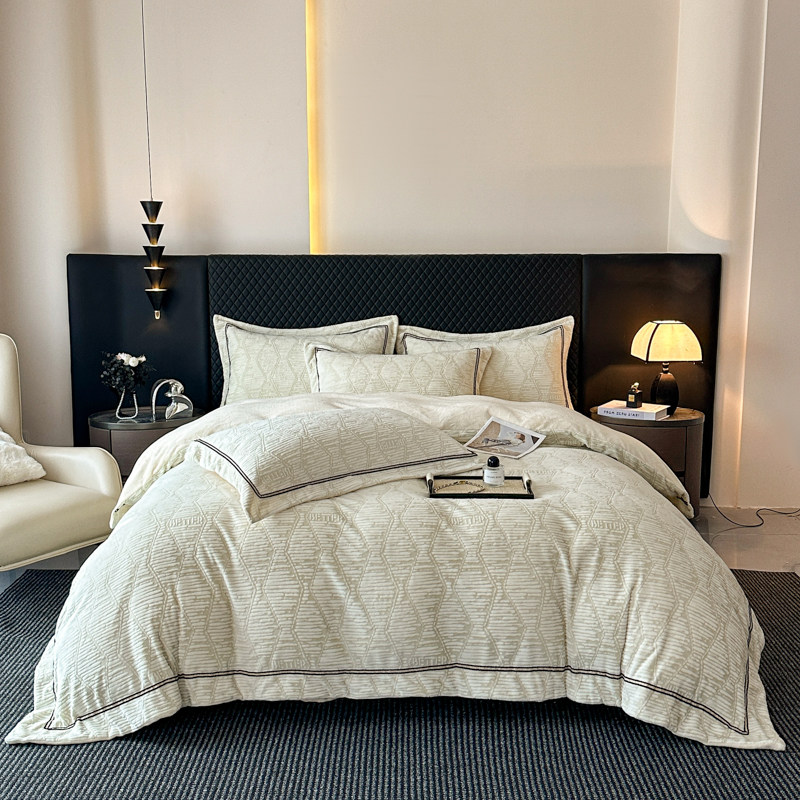 2025新款高级感雕花牛奶绒床上四件套冬季加厚保暖宝宝绒被套床单,淘宝优惠券,粉丝福利购,淘宝优惠卷