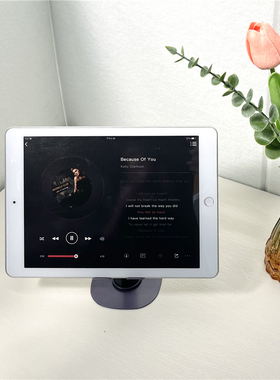 电脑样板房别墅办公室桌面模型