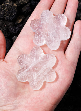 跨境天然白水晶雪花雕刻件白水晶原石打磨圣诞节装饰配件摆件