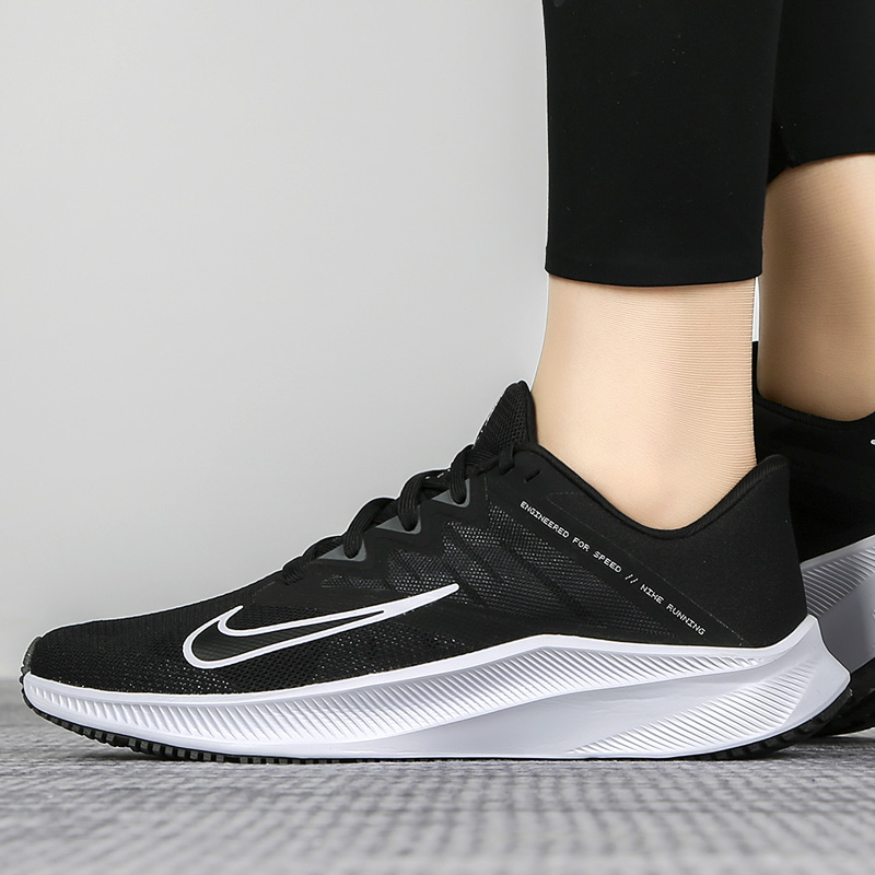 NIKE/耐克 Quest 3女子登月网面户外运动鞋训练跑步鞋CD0232-002