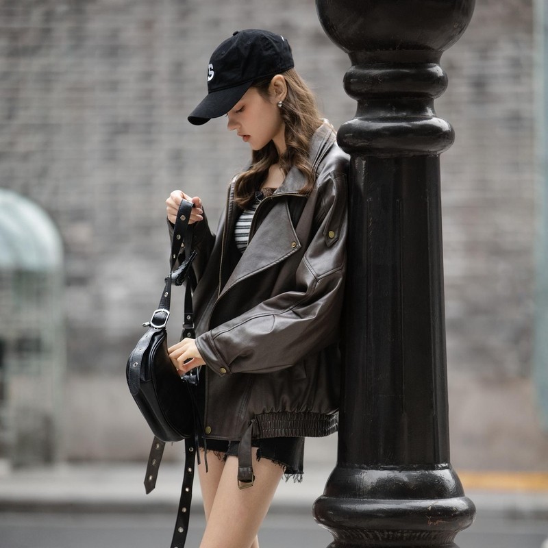 唐狮2026秋冬季女翻领加绒皮衣时尚感百搭流行通勤高级感女外套,淘宝优惠券,粉丝福利购,淘宝优惠卷