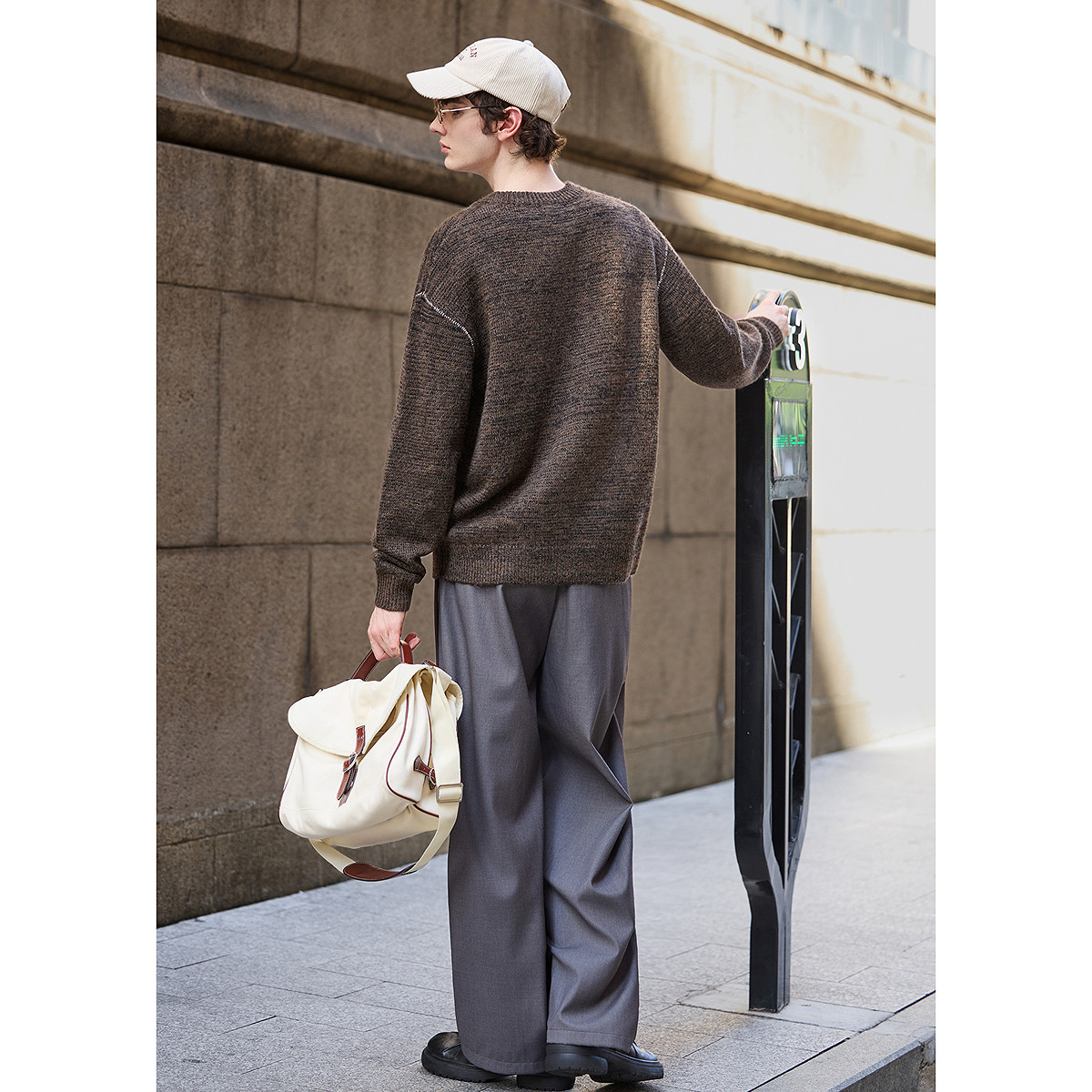 唐狮2026秋冬季毛衣男圆领套头小V撞色明线德美拉肌理感毛线衫,淘宝优惠券,粉丝福利购,淘宝优惠卷