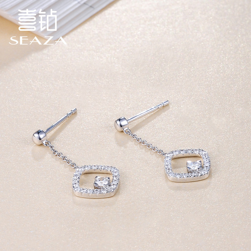 喜钻白18k金钻石女款群镶钻耳钉 喜钻深圳耳饰