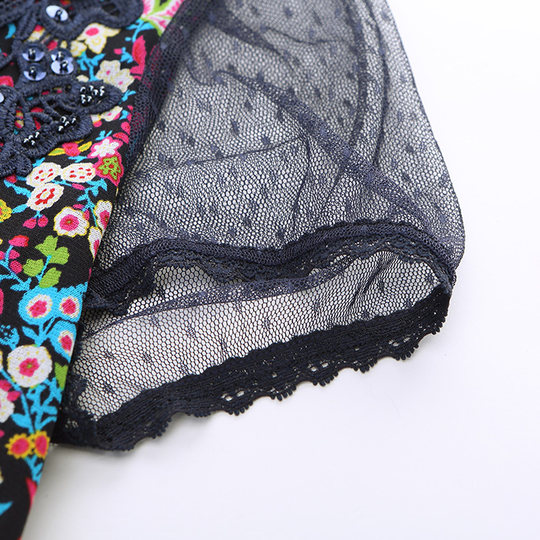 声雨竹专柜女装夏季新品 优雅浪漫印花拼接透视蕾丝袖子V领连衣裙