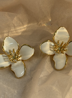 白色珐琅滴釉花朵项链小众设计复古吊坠花瓣耳环